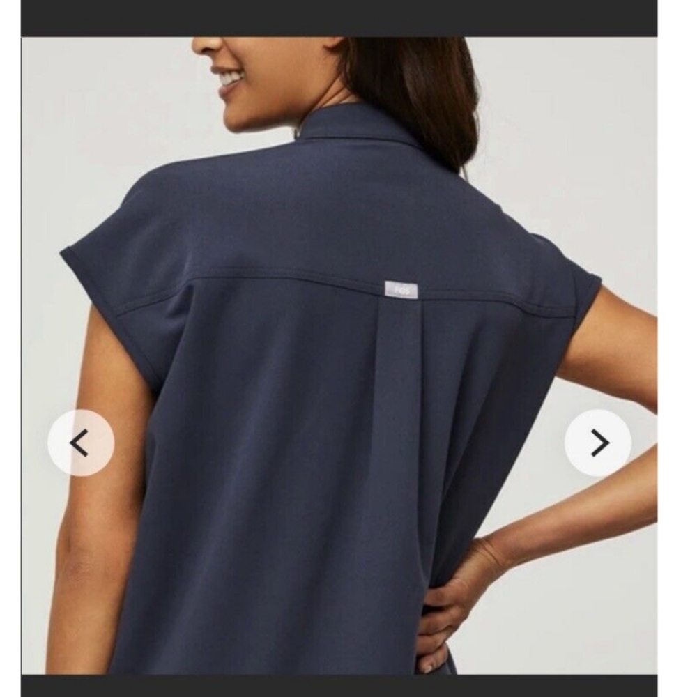Figs - Rafaela Oversized Scrub Top Quiet Navy